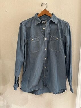Mountain Khakis Men's Blue Long-Sleeve Button-Up Shirt